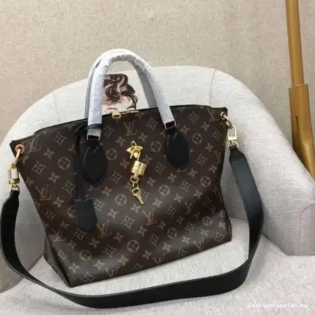 Fashionrep Bags 19B570427 LV 0712